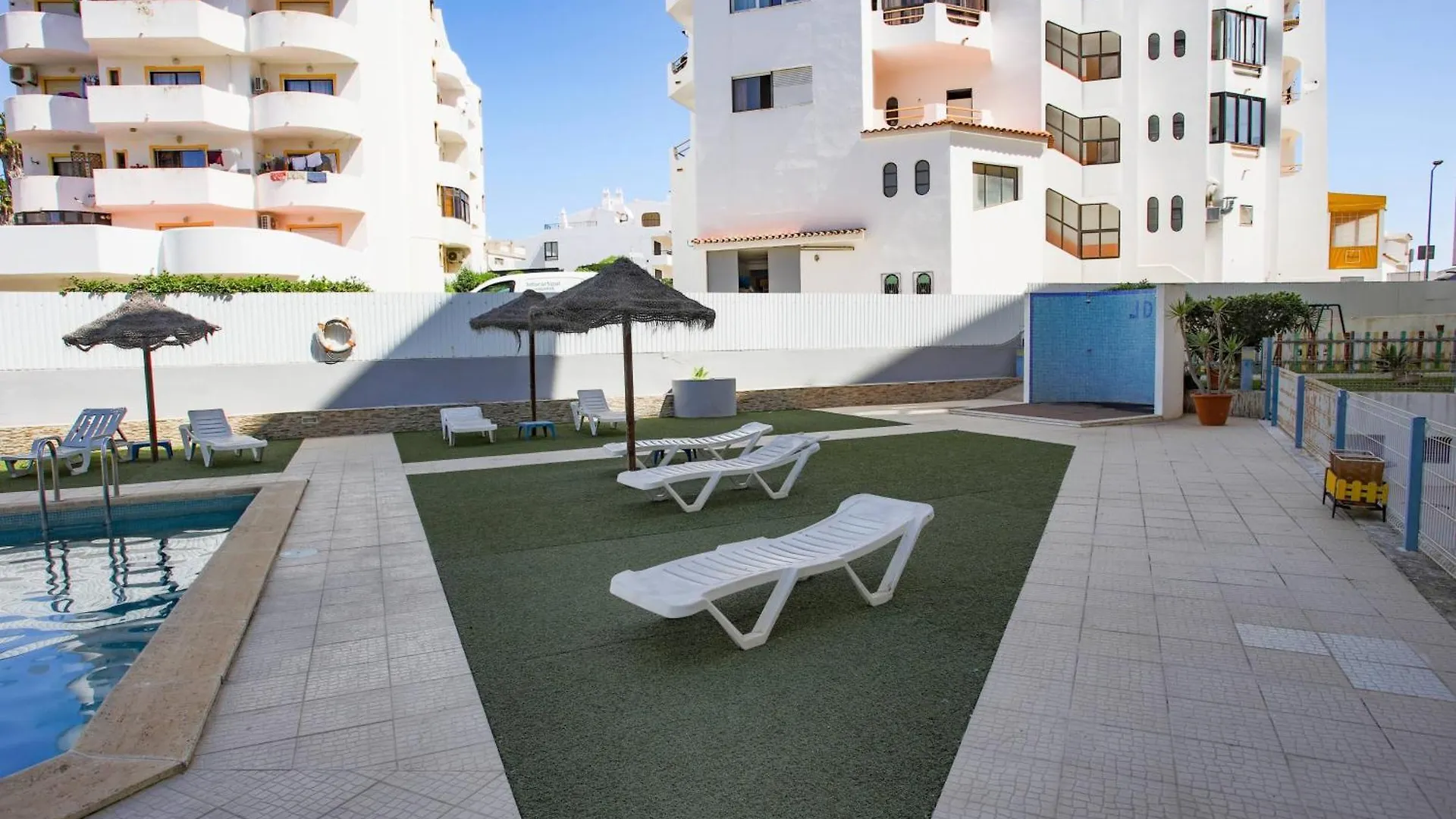Luxe Condo With Pool, Airco, Seaview With Two Balcony - Go4Portugal Albufeira